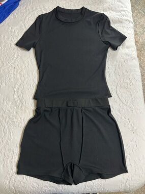 Black Ribbed Two-Piece Lounge Set